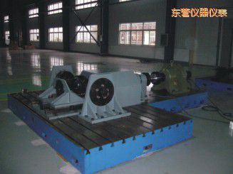 東營微機控制驅動橋總成扭轉試驗機